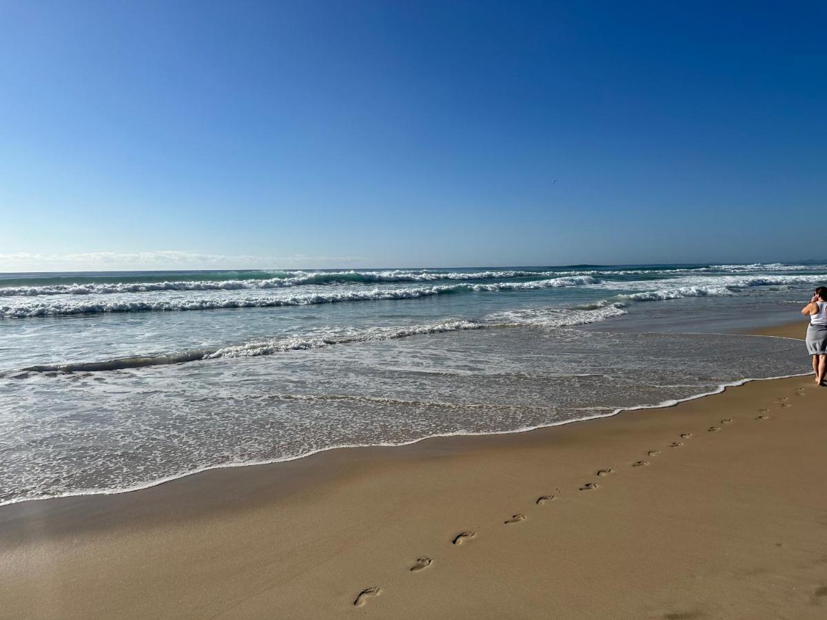 Apartment Modern With Great Amenities Gold Coast